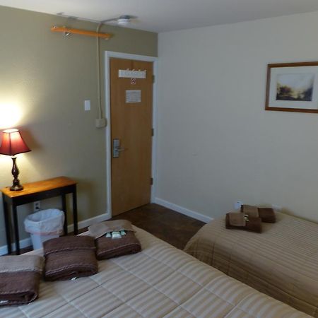 Bent Prop Inn & Hostel Of Alaska - Downtown Anchorage Luaran gambar