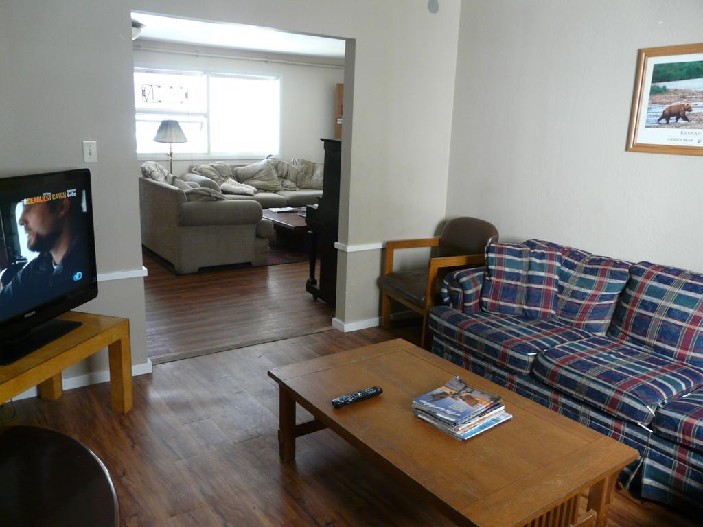 Bent Prop Inn & Hostel Of Alaska - Downtown Anchorage Luaran gambar